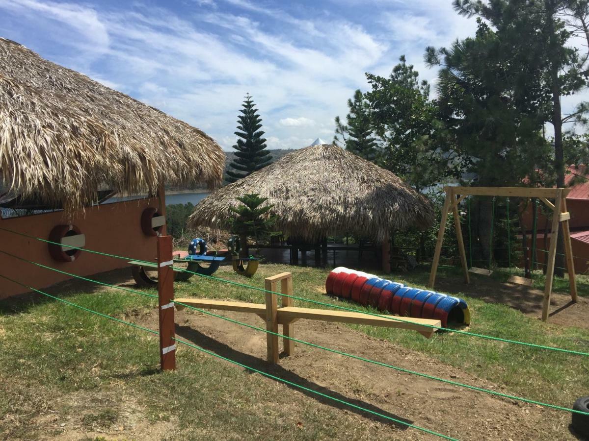 Yaque Arriba Villas Del Lago Lake Resort And Campground المظهر الخارجي الصورة